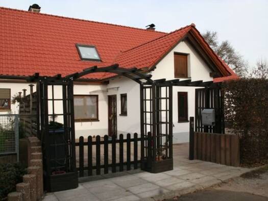 Wohnung zur Miete 1.350 € 5 Zimmer 159 m² 2 Geschosse frei ab sofort Ammerstetten Schnürpflingen 89194