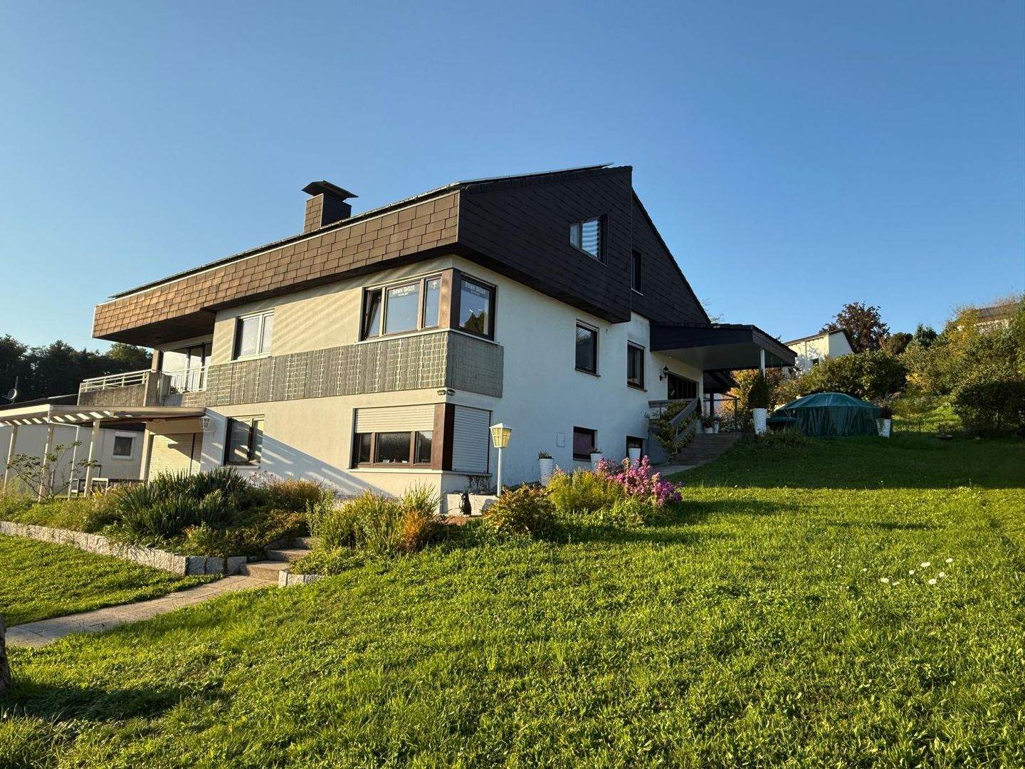 schöne 4 1/2 Zimmer Wohnung - Rhf-Obereichsel