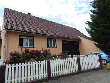 Einfamilienhaus zum Kauf 84.500 € 3 Zimmer 66,7 m² 1.768 m² Grundstück Akazienweg 7 Doberlug-Kirchhain Doberlug-Kirchhain 03253