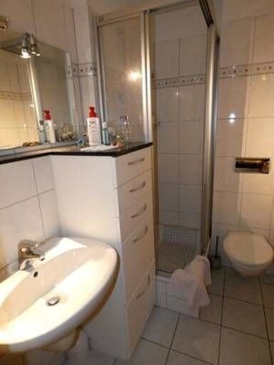 Wohnung zur Miete 700 € 3 Zimmer 83 m² frei ab sofort Gustav-Linden-Str. Zentrum Ratingen 40878