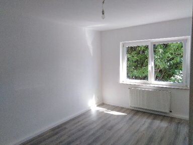 Wohnung zur Miete 620 € 3 Zimmer 73 m² 2. Geschoss Holsterhausen Essen 45147