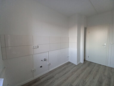 Wohnung zur Miete 283 € 2 Zimmer 47,2 m² 2. Geschoss Erich-Weinert-Straße 4 Weißenfels Weißenfels 06667