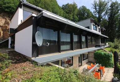 Villa zum Kauf provisionsfrei 795.000 € 9 Zimmer 488 m² 7.500 m² Grundstück frei ab sofort Sohnreystrasse 16 Bad Karlshafen Bad Karlshafen 34385