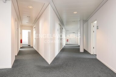 Büro-/Praxisfläche zur Miete 34 € 1.086,3 m² Bürofläche teilbar ab 1.086,3 m² Mitte Berlin 10178