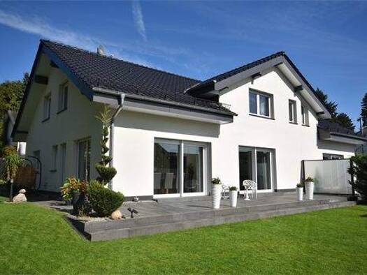 Mehrfamilienhaus zum Kauf 1.385.000 € 9 Zimmer 337,9 m² 1.054 m² Grundstück Amshausen Steinhagen 33803