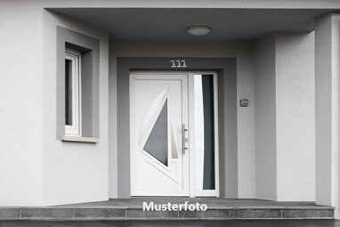 Einfamilienhaus zum Kauf Zwangsversteigerung 119.001 € 10 Zimmer 253 m² 1.080 m² Grundstück Eigenrode Unstruttal 99996