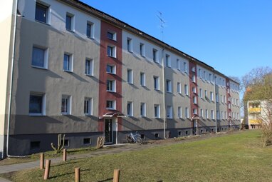 Wohnung zur Miete 328 € 2 Zimmer 43,7 m² 1. Geschoss Bahnhofstraße 2c Paulinenaue Paulinenaue 14641