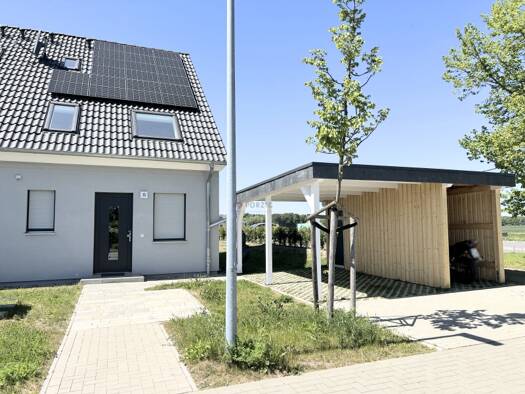 Reihenmittelhaus zur Miete - Erstbezug 1.429 € 3 Zimmer 102 m² 300 m² Grundstück Alte Allee 15 Pütnitz Ribnitz-Damgarten OT Pütnitz 18311
