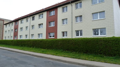 Wohnung zur Miete 350 € 3 Zimmer 57,6 m² frei ab sofort Gülzower Damm Stavenhagen, Reuterstadt Stavenhagen 17153