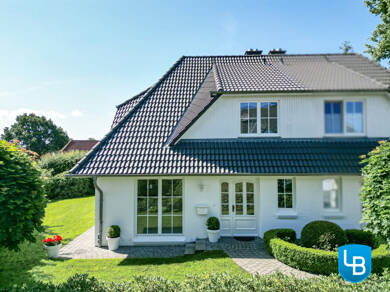 Doppelhaushälfte zum Kauf 467.000 € 4 Zimmer 123 m² 362 m² Grundstück Surendorf Schwedeneck / Krusendorf 24229