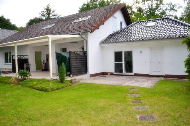 Mehrfamilienhaus zum Kauf 699.000 € 8 Zimmer 285 m²<br/>Wohnfläche 1.067 m²<br/>Grundstück Fredersdorf-Süd Fredersdorf 15370