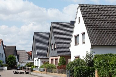 Einfamilienhaus zum Kauf Zwangsversteigerung 83.200 € 4 Zimmer 97 m² 607 m² Grundstück Süderdorf 25782