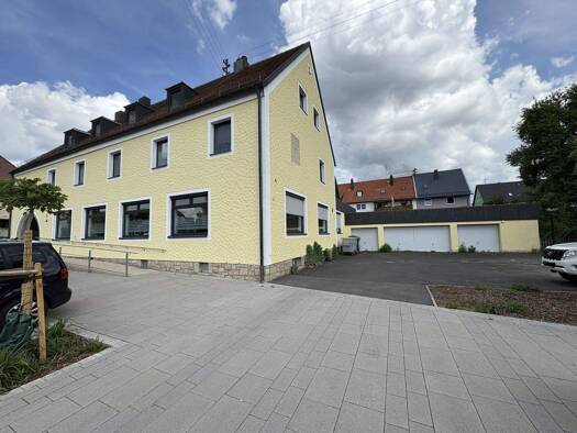 Mehrfamilienhaus zum Kauf 469.000 € 10 Zimmer 248 m² 1.263 m² Grundstück Wiesau 95676