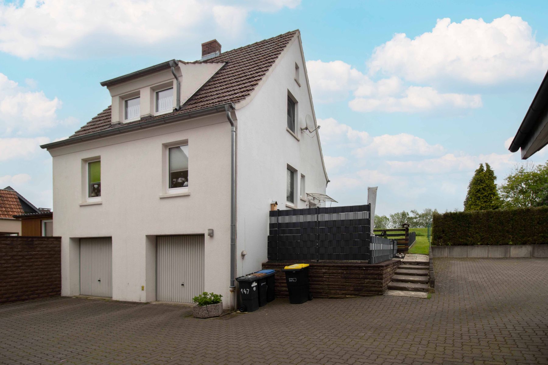 Immobilie zum Kauf 110.000 € 4 Zimmer 77,4 m²<br/>Fläche 536 m²<br/>Grundstück Oberbauerschaft Hüllhorst 32609