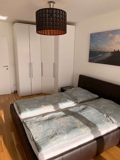 Wohnung zur Miete 400 € 2 Zimmer 66 m² frei ab sofort Kreuzbergstraße 25 Südend Fulda 36043