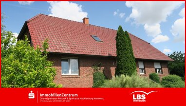 Mehrfamilienhaus zum Kauf 390.000 € 7 Zimmer 194,3 m² 1.162 m² Grundstück Levitzow Sukow-Levitzow 17168