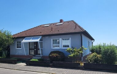 Bungalow zum Kauf 210.000 € 4 Zimmer 140 m² 740 m² Grundstück Schönenberg Schönenberg-Kübelberg 66901