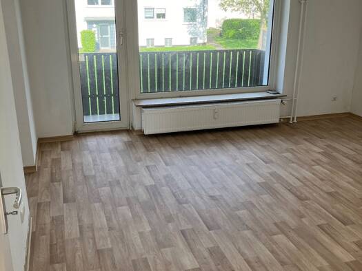 Wohnung zur Miete 500 € 4 Zimmer 66,1 m² 1. Geschoss frei ab sofort Dresdener Straße 20 Stadtallendorf 35260