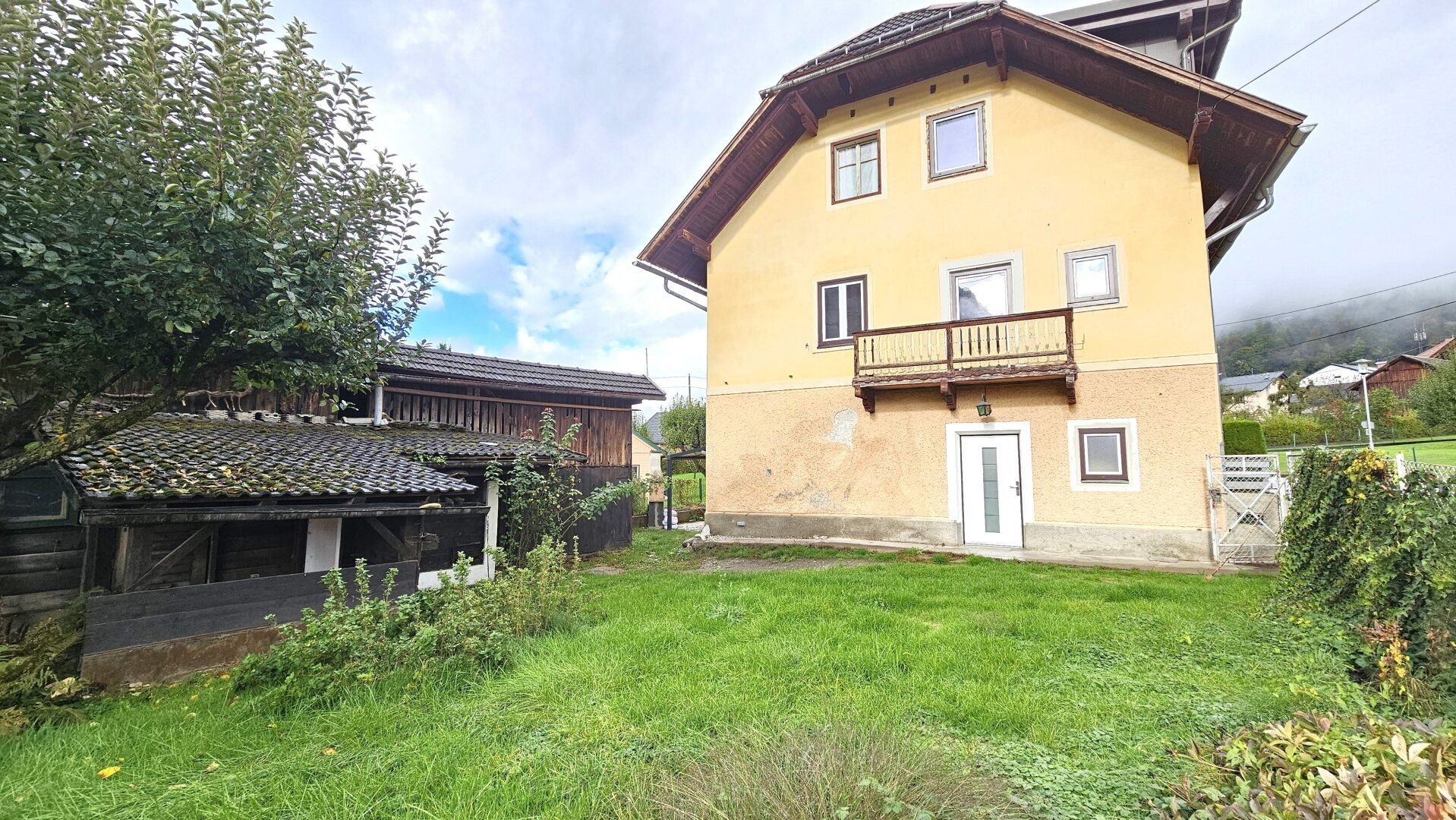 Haus zum Kauf 210.000 € 6 Zimmer 200 m²<br/>Wohnfläche 395 m²<br/>Grundstück Steinfeld 9754