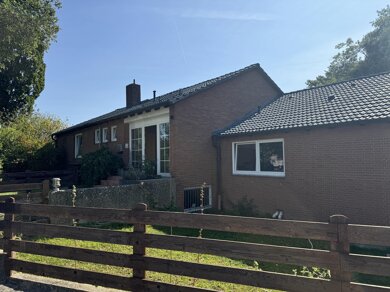 Einfamilienhaus zum Kauf 650.000 € 9,5 Zimmer 381 m² 5.307 m² Grundstück Bad Salzgitter 38259