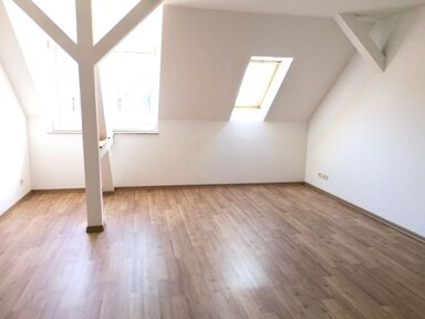 Wohnung zur Miete 500 € 4 Zimmer 88,4 m² 4. Geschoss frei ab sofort Lutherviertel 221 Chemnitz 09126