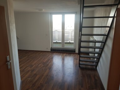 Wohnung zur Miete 665 € 4 Zimmer 95 m² 2. Geschoss frei ab sofort Mummstrasse 31 Solingen - Innenstadt Solingen 42651