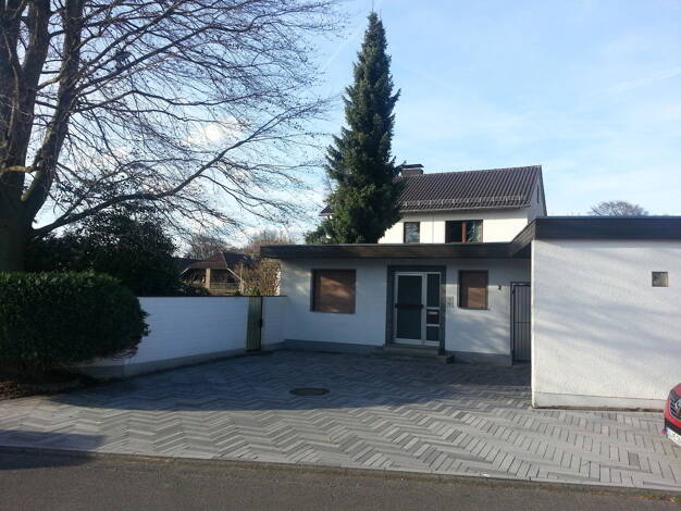 Mehrfamilienhaus zur Miete 2.500 € 7 Zimmer 244 m² 1.171 m² Grundstück frei ab 01.09.2025 Lohmarer Straße 2 Heide Lohmar-Heide 53797