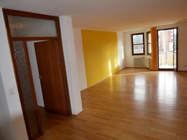 Wohnung zum Kauf 295.000 € 3 Zimmer 92,5 m² 4. Geschoss frei ab sofort Südstadt 30 Fürth 90763