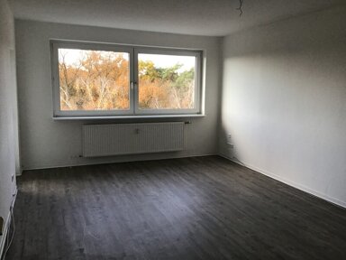 Wohnung zur Miete 589 € 2 Zimmer 66,7 m² 6. Geschoss frei ab 13.02.2025 Hänselriede 11 Ledeburg Hannover 30419