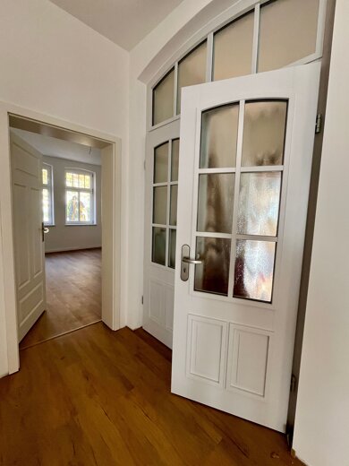 Wohnung zur Miete 1.106 € 3 Zimmer 111,7 m² 2. Geschoss frei ab sofort Naumburg Naumburg (Saale) 06618