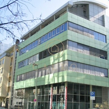 Bürofläche zur Miete 18 € 1.303,7 m² Bürofläche teilbar ab 360 m² Bahnhofsviertel Frankfurt am Main 60329