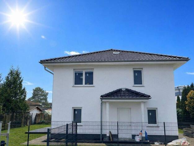 Einfamilienhaus zum Kauf - Erstbezug provisionsfrei 939.000 € 4 Zimmer 154 m² 430 m² Grundstück Kaulsdorf Berlin 12621