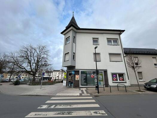 Wohnung zur Miete 798 € 5 Zimmer 133 m² 1. Geschoss frei ab 01.03.2026 Engelbertstr. 11 Neheim-Hüsten Arnsberg 59755