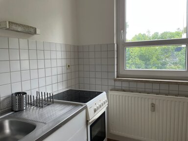 Wohnung zum Kauf als Kapitalanlage geeignet 70.000 € 2 Zimmer 55 m² Heinrich-Heine-Straße 62 Mittweida Mittweida 09648