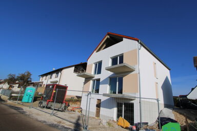 Mehrfamilienhaus zum Kauf 1.250.000 € 12 Zimmer 252 m² 421 m² Grundstück frei ab 01.05.2025 Beratzhausen Beratzhausen 93176