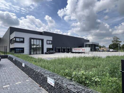 Lagerhalle zur Miete 6,75 € 3.000 m² Lagerfläche Emmerich 46446