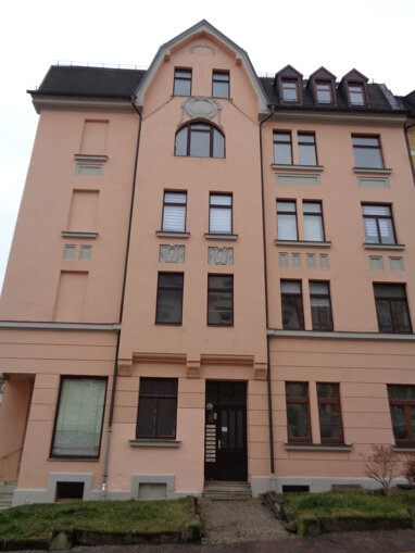 Apartment zur Miete 300 € 3 Zimmer 75 m² 3. Geschoss Voßstr. 1 Haselbrunn Plauen 08525