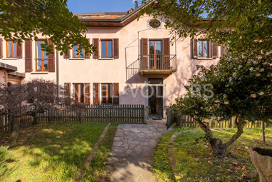Villa zum Kauf 425.000 € 11 Zimmer 370 m² 2.590 m² Grundstück Via Ippolito Volpi Besano 21050