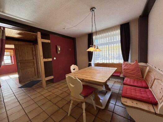 Wohnung zur Miete 675 € 2,5 Zimmer 74 m² Heideck 91180