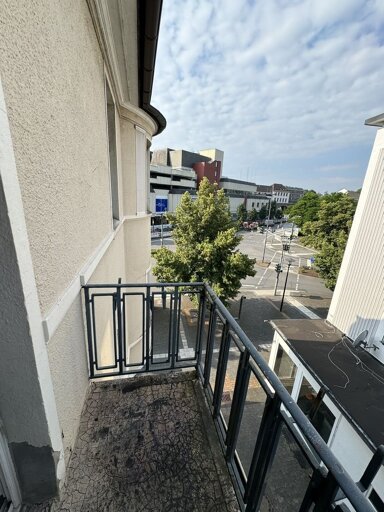 Wohnung zur Miete 700 € 5 Zimmer 162 m² frei ab sofort Kaiserstraße 40 Gummersbach Gummersbach 51643