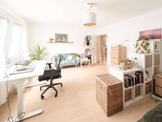 Wohnung zum Kauf provisionsfrei 558.000 € 5 Zimmer 113 m² 2. Geschoss Mitte Stuttgart 70182
