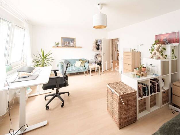 Wohnung zum Kauf provisionsfrei 558.000 € 5 Zimmer 113 m² 2. Geschoss Mitte Stuttgart 70182