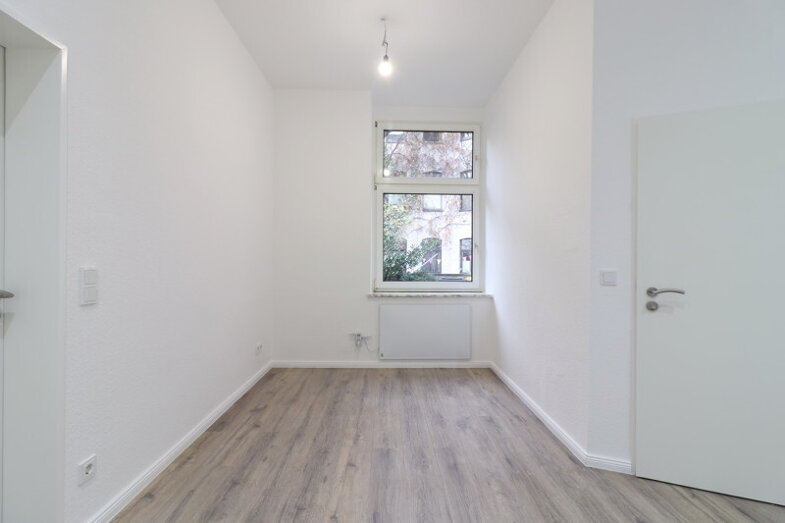 Wohnung zur Miete 573 € 1 Zimmer 30 m² frei ab 01.04.2025 Hartwichstraße 115 Nippes Köln-Nippes 50733