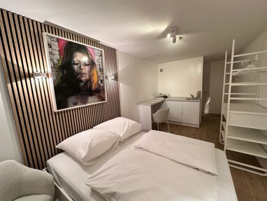 Studio zur Miete Wohnen auf Zeit 699 € 1 Zimmer 18 m² Holzgasse 16 Altstadt - Süd Köln 50676