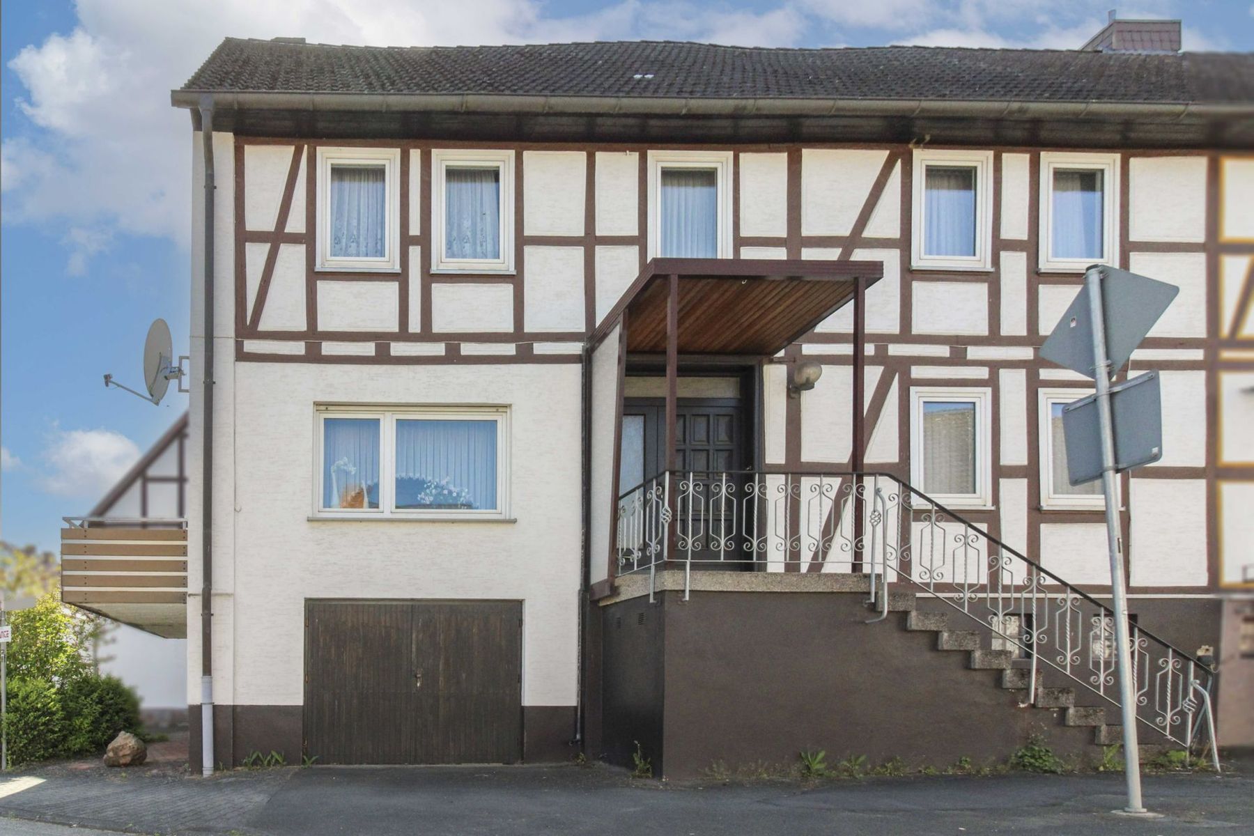 Immobilie zum Kauf 99.000 € 6 Zimmer 153 m²<br/>Fläche 193,3 m²<br/>Grundstück Niederelsungen Wolfhagen 34466
