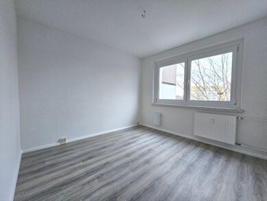 Studio zur Miete 564 € 4 Zimmer 94 m² 5. Geschoss Marie-Tilch-Straße 15 Hutholz Chemnitz 09123