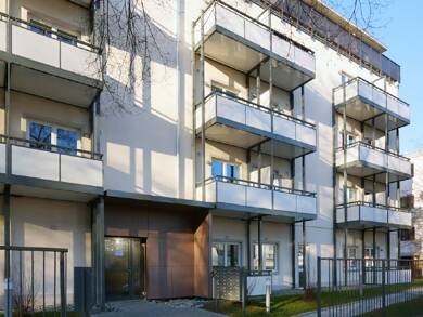 Wohnung zur Miete 489 € 1 Zimmer 32,7 m² frei ab 01.09.2025 Bernhardstraße 4 Südvorstadt-West (Bayrische Str.) Dresden 01069
