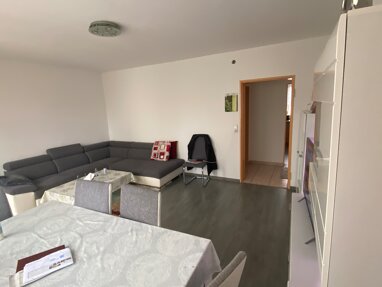 Apartment zum Kauf Provisionsfrei 190.000 € 4 Zimmer 85 m² 2. Geschoss Stettiner Straße 12 Bad Windsheim Bad Windsheim 91438