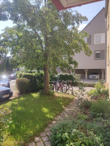 Wohnung zum Kauf 369.000 € 4 Zimmer 90 m² 2. Geschoss Büchenbach - Dorf Erlangen 91056