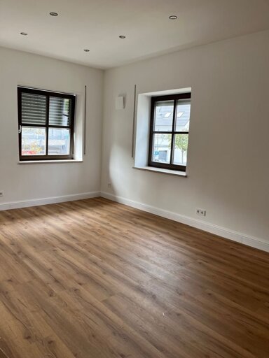 Wohnung zur Miete 980 € 2 Zimmer 65 m² 1. Geschoss frei ab sofort Ulmer Str. 28 Steppach Neusäß 86356